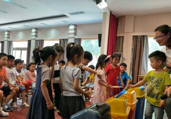 上了小学才发现，私立和公立幼儿园差距明显，小学老师感受颇深