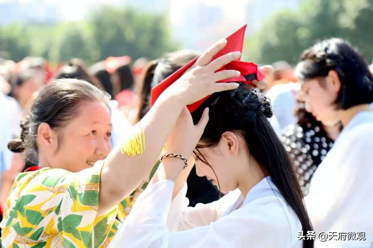 办特色学校·创卓越高中，来看新都香城中学的十年树木和芝兰玉树