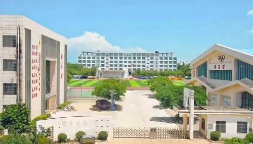 海南省临高县5所高中，都叫什么名字？