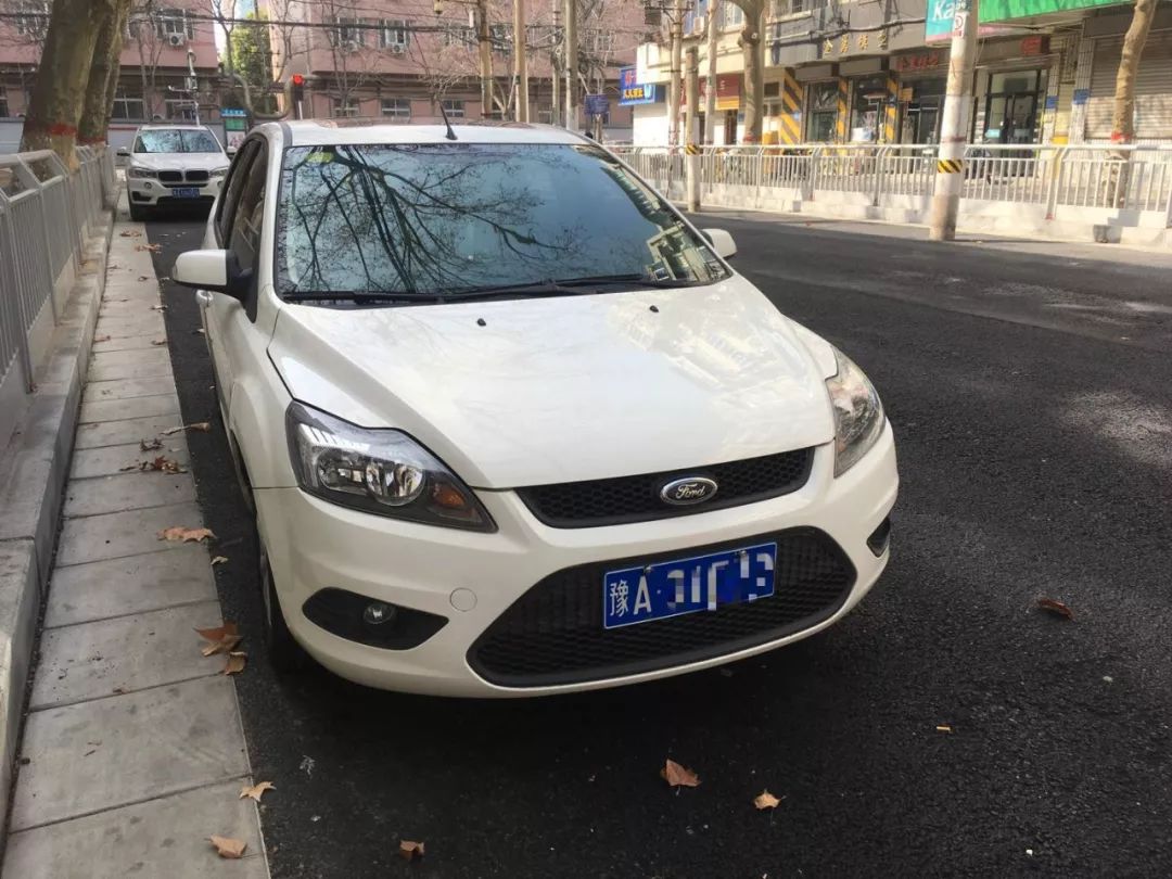 曾经A级车中的操控标杆——两厢手动版经典福克斯