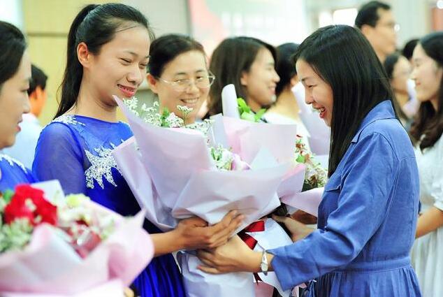 老师最不想过“教师节”？一不小心就过成了“教师劫”，太现实