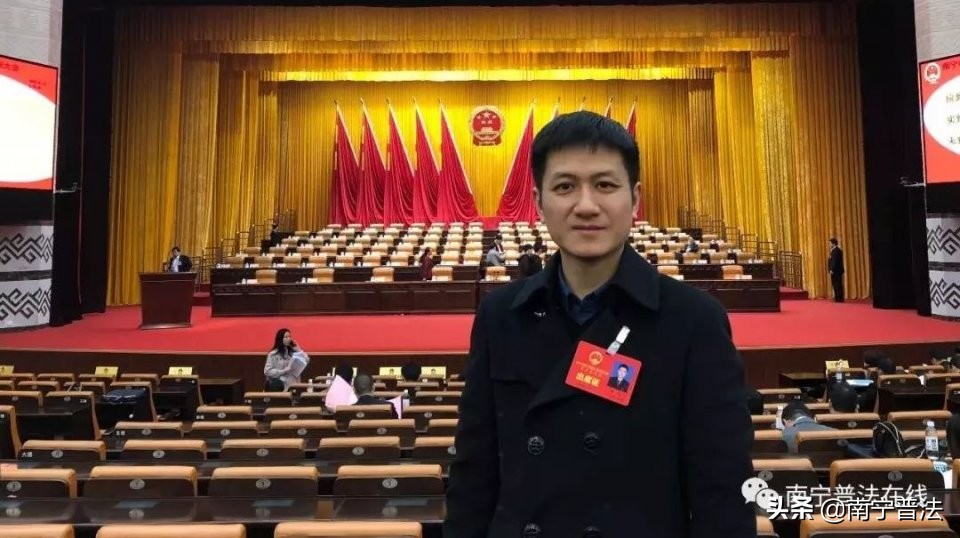 对标先进：一名律师党员的法治情怀