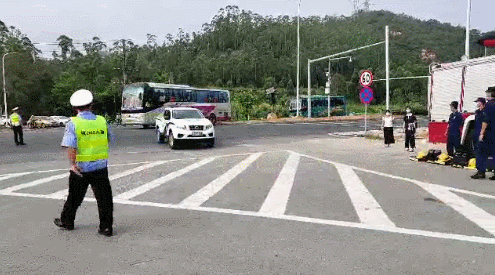 零伤亡、零事故、零拥堵！这是珠海交警2021高考答卷，请查收！