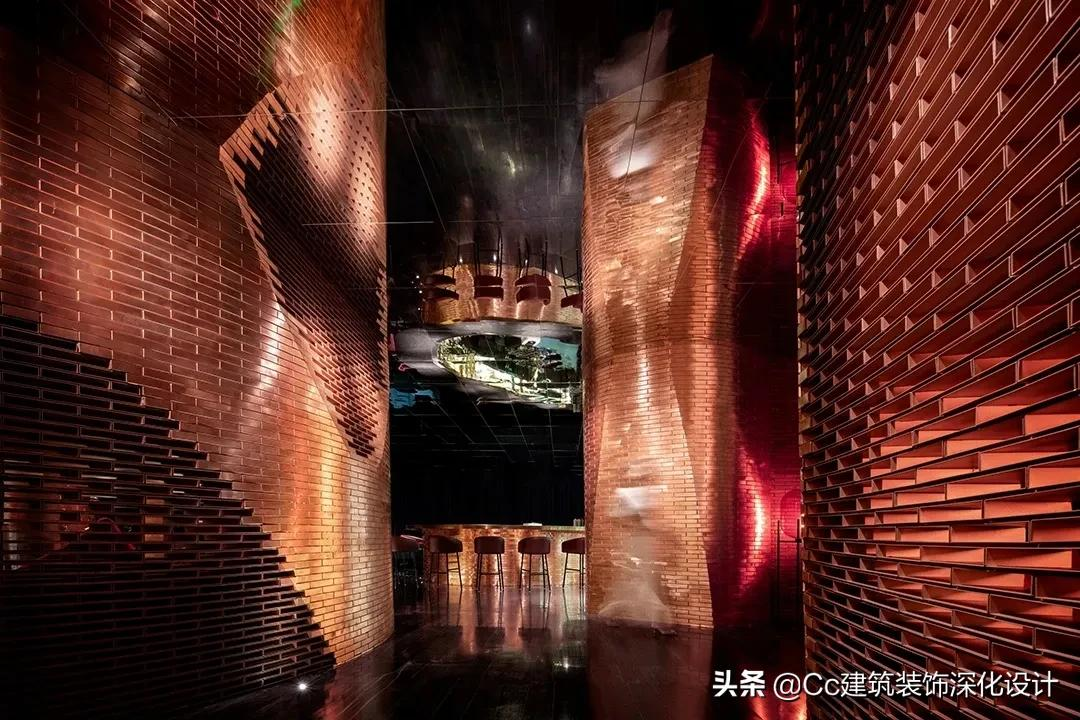 「材料」明明是块瓷砖却有着金属的光泽和质感!太飒了