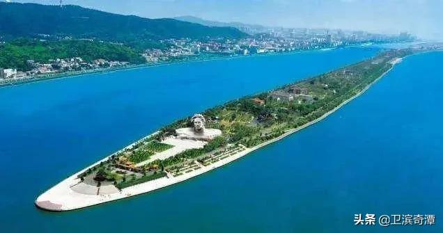 从“新乡医学院”的改名，说说区域地理和学院历史