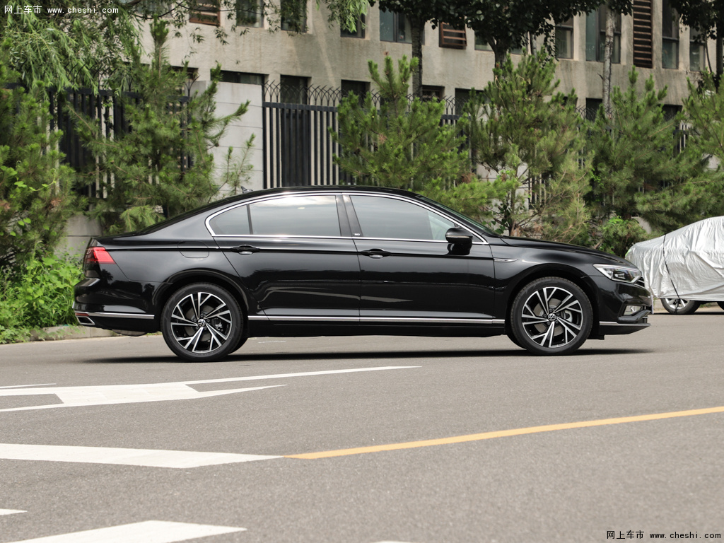 这车保值！一汽-大众迈腾30周年纪念版正式上市