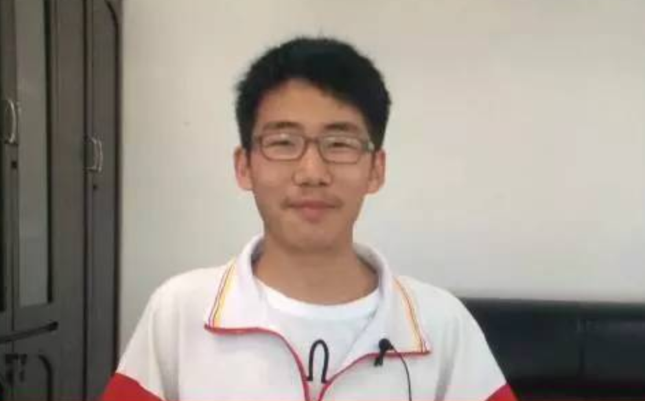 贵州理科状元高考717分进北大，高中老师却觉得他不是很努力