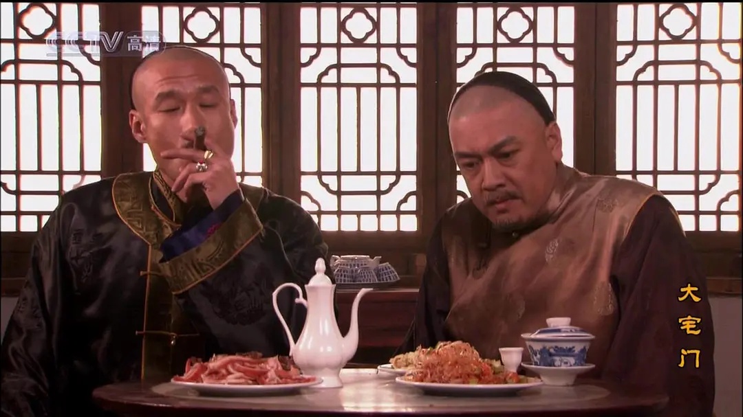 桃花劫演员表及角色介绍(他是《大宅门》里的武贝勒,曾当过小童星