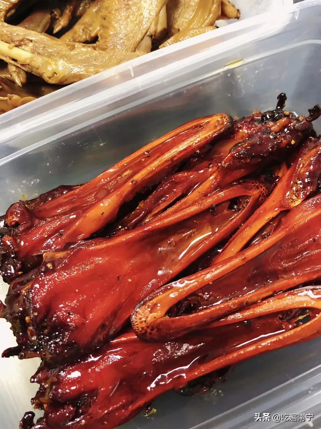 南宁这6家排断腿的烧卤店，去晚就连烧鸭腿都没