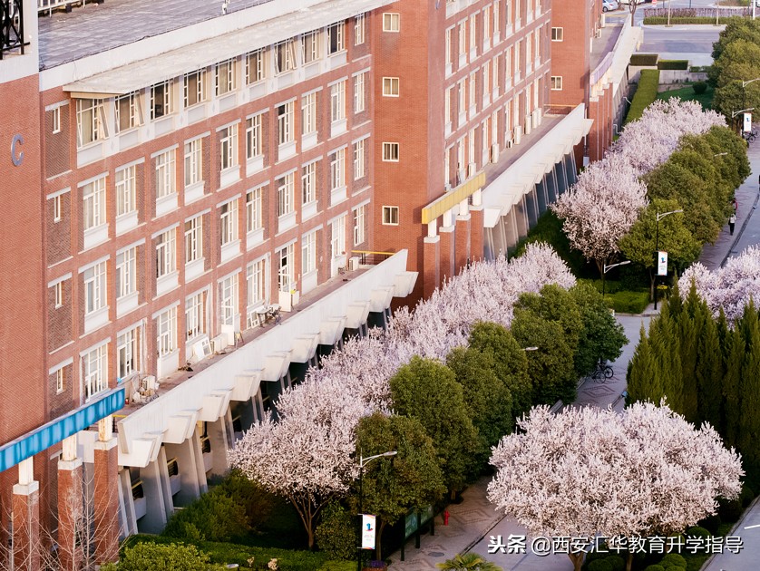 西安“最土豪大学”，仅仅一个宿舍，秒杀其他院校？