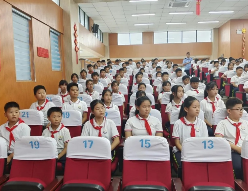 安徽5所“野鸡大学”臭名昭著，学生毕业证一文不值，被官媒点名