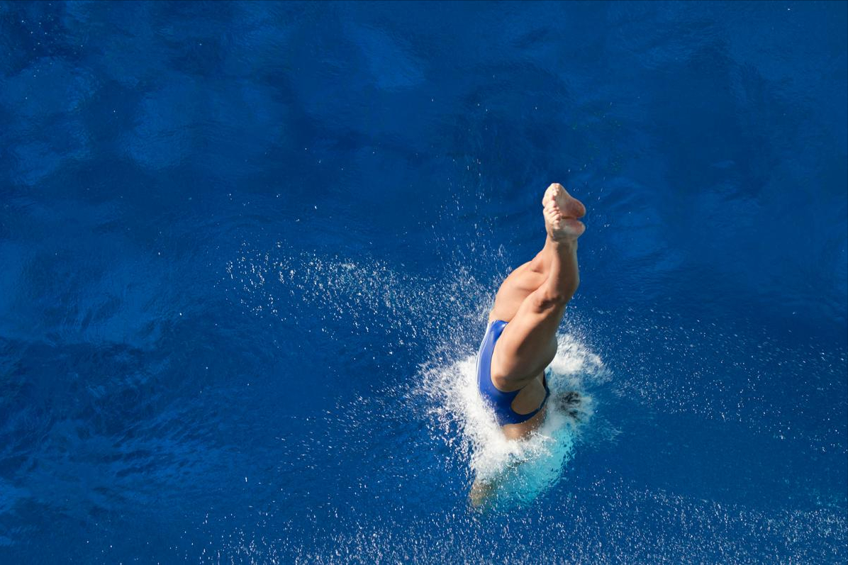 跳水运动员怎么评分跳水运(中国跳水队又夺冠了，可是你错过了一半的精彩)