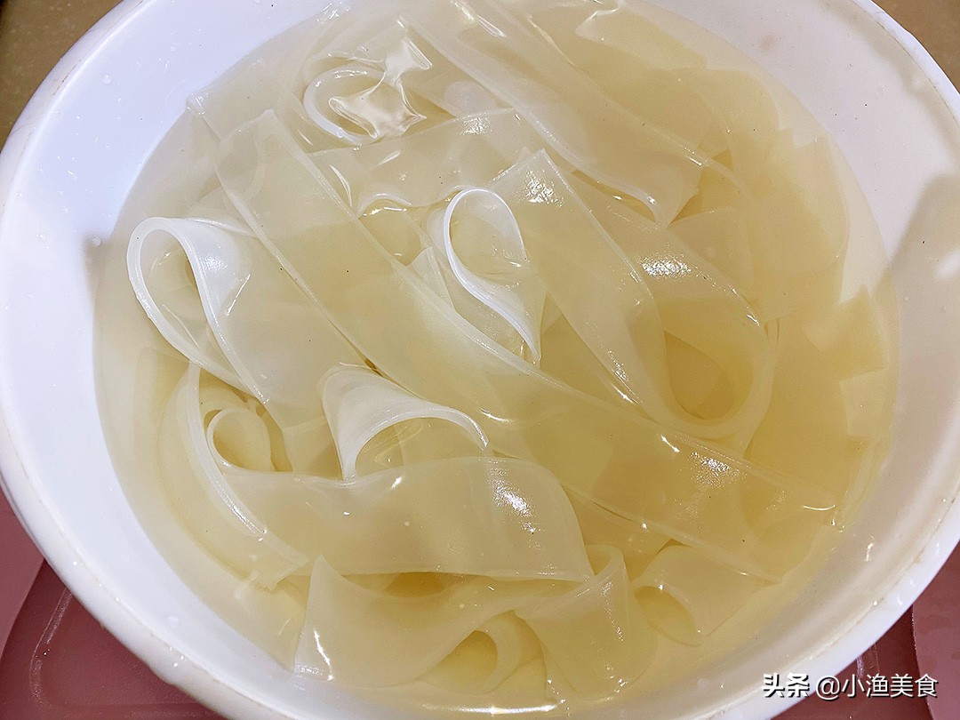 干宽粉煮多长时间(鲜宽粉煮多久能煮熟) - 风集网