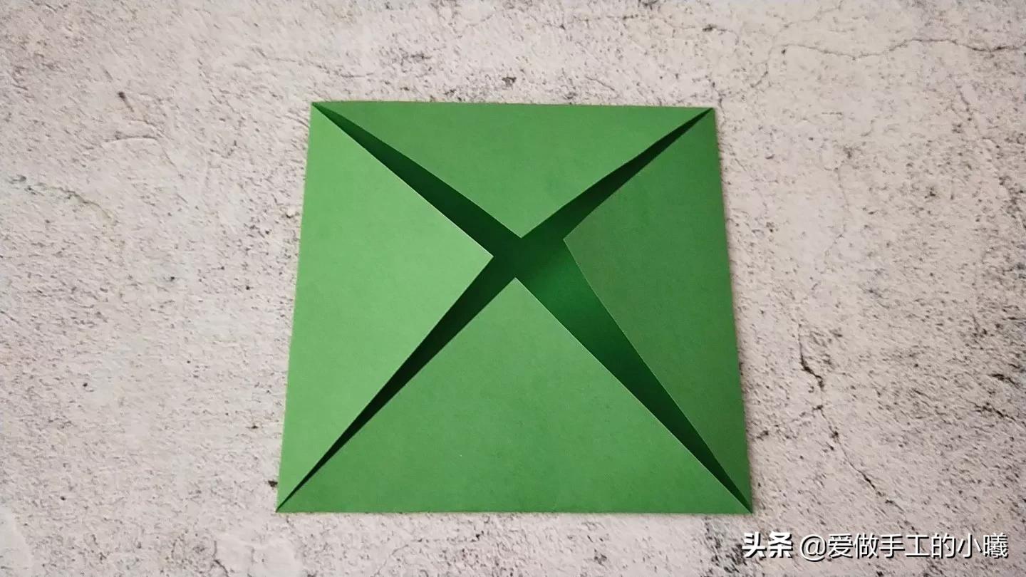 会动的青蛙折纸教程，简单有趣，好玩加倍