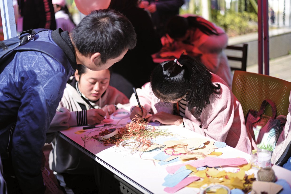 青春如花，绽放校园——贵州师范大学2018年体育文化艺术节集锦