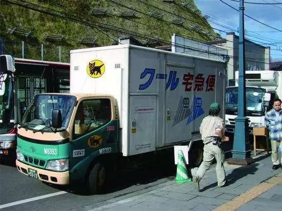 日本海底捞店经理月工资100万日元，应聘条件只有三条