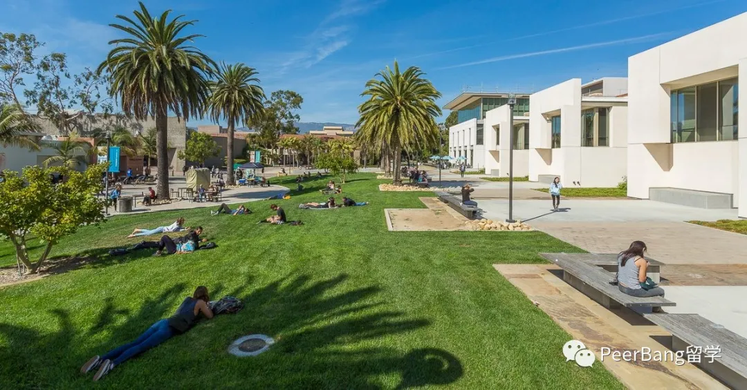 美国前30里，哪所大学不仅录取友好、强势学科还齐全？