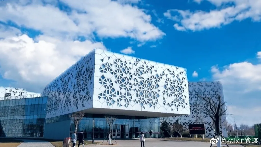 今年的南开大学录取通知书，火火火了