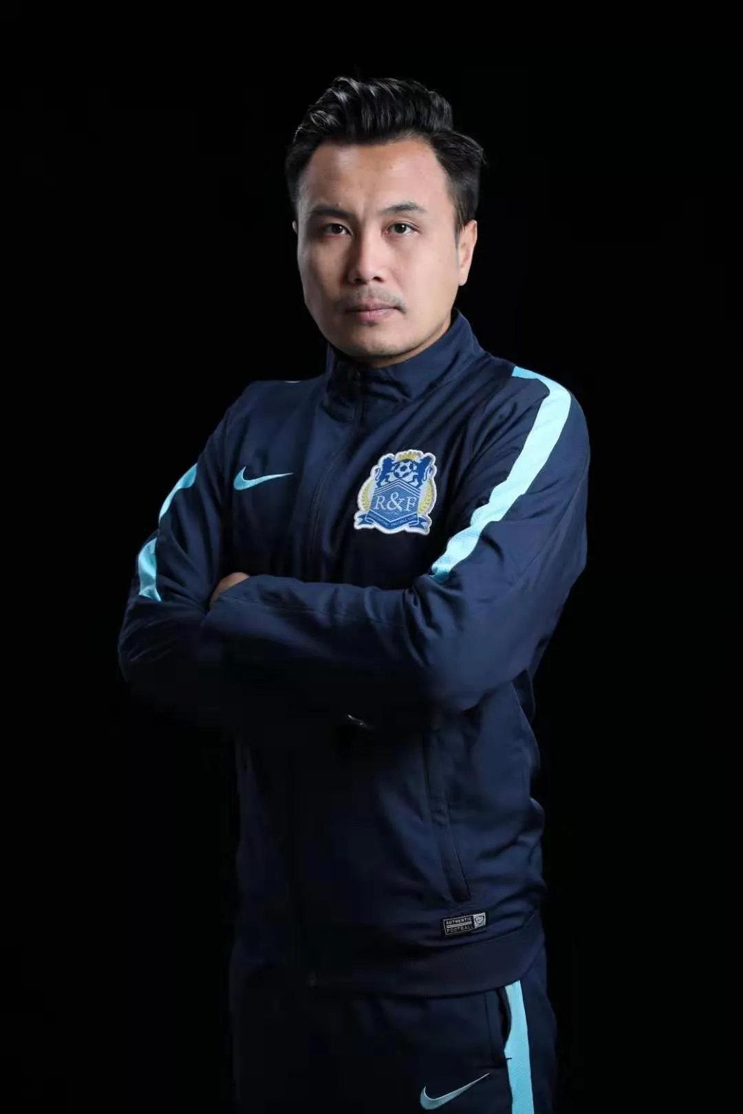 目标人选已浮出水面（富力开启重建！黄胜华离任赴京 国足名宿即将加盟 新外援到位）