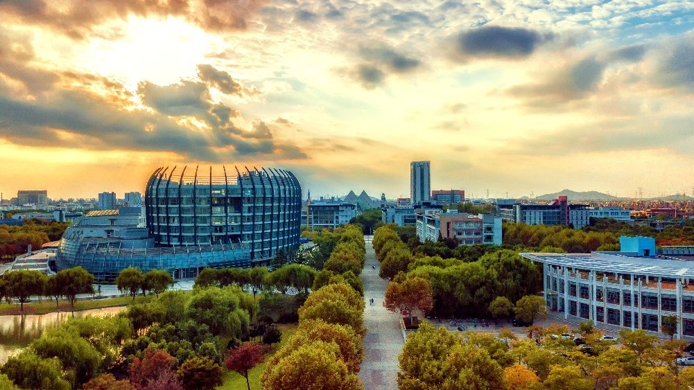 传奇！上海这所大学一举打破国外封锁，使我国成为第二个拥有此技术的国家