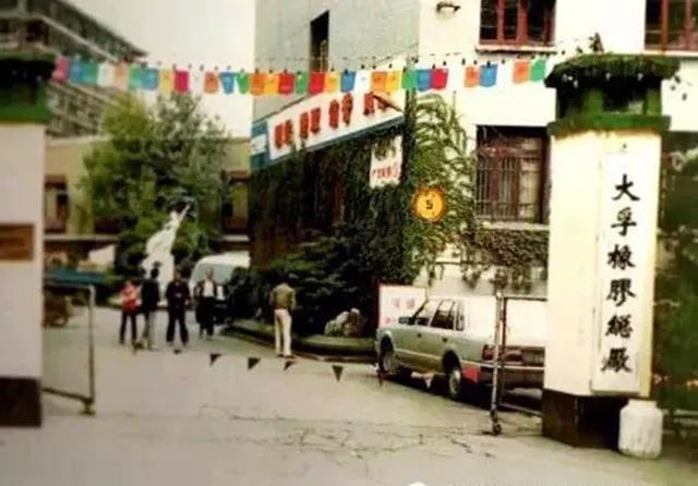 平价国货飞跃鞋，在法国被炒到1000元！传承90年的老品牌终于崛起