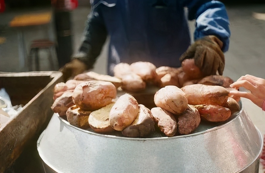 三全、杜康、好想你的操盘手，又在郑州布局了烤红薯、餐便利