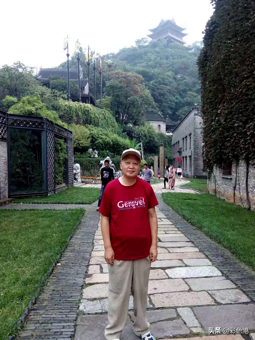 缅怀｜王步高老年“北漂”，只身一人到清华当客座教授，图个啥？