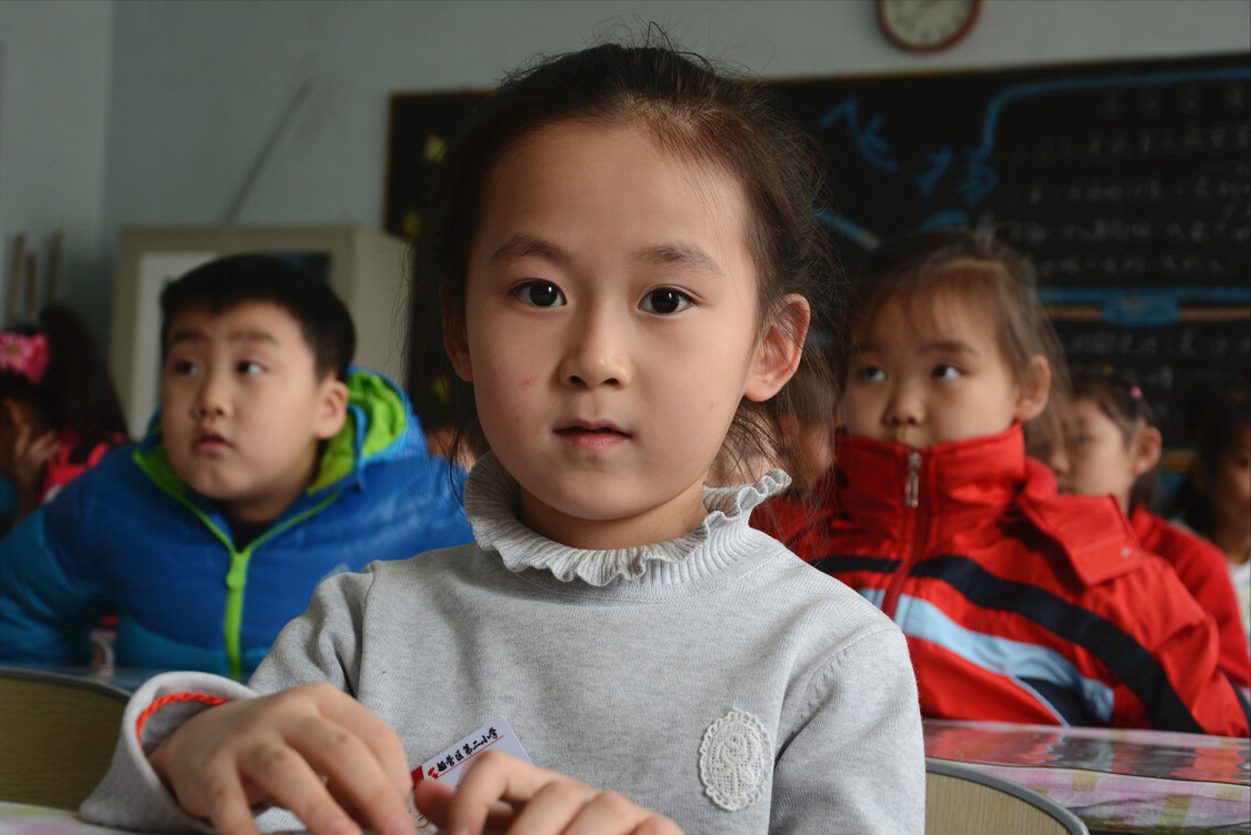 上公立学校和私立学校的学生，长大后差距很大，家长：确实如此