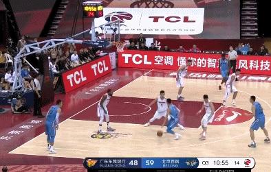 CBA半决赛：威姆斯40+18林书豪空砍23+10 广东加时逆转北京1-0领先