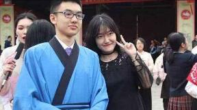 730分上清华，两科满分的“最帅高考状元”杨晨煜，为何如此牛？