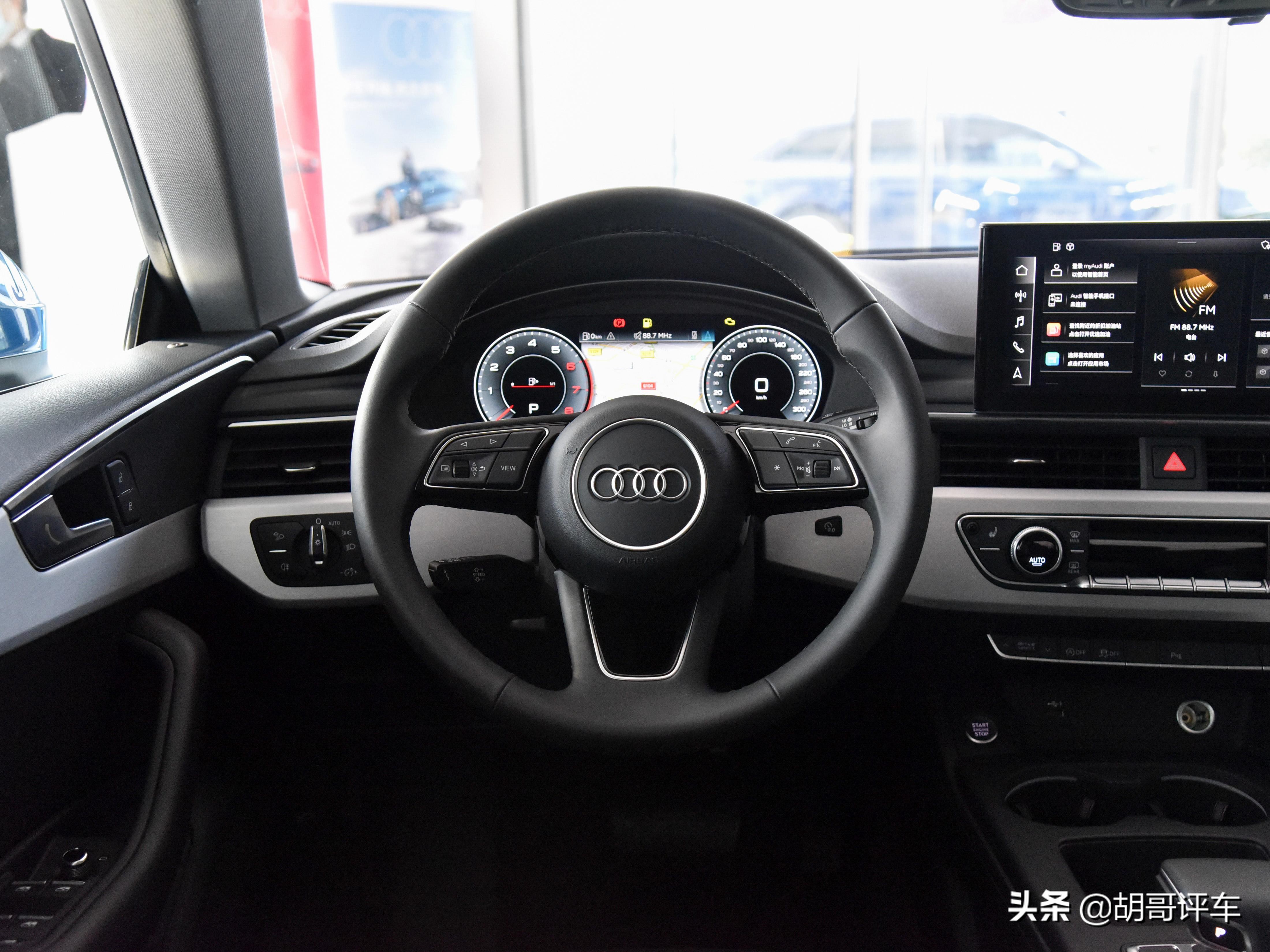 204马力，quattro适时四驱加持，颜值高，实拍奥迪A5