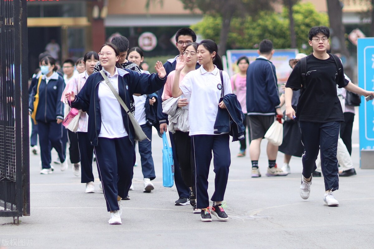 高考志愿填报如何执行三步走？母女两代大学生实战经验告诉你