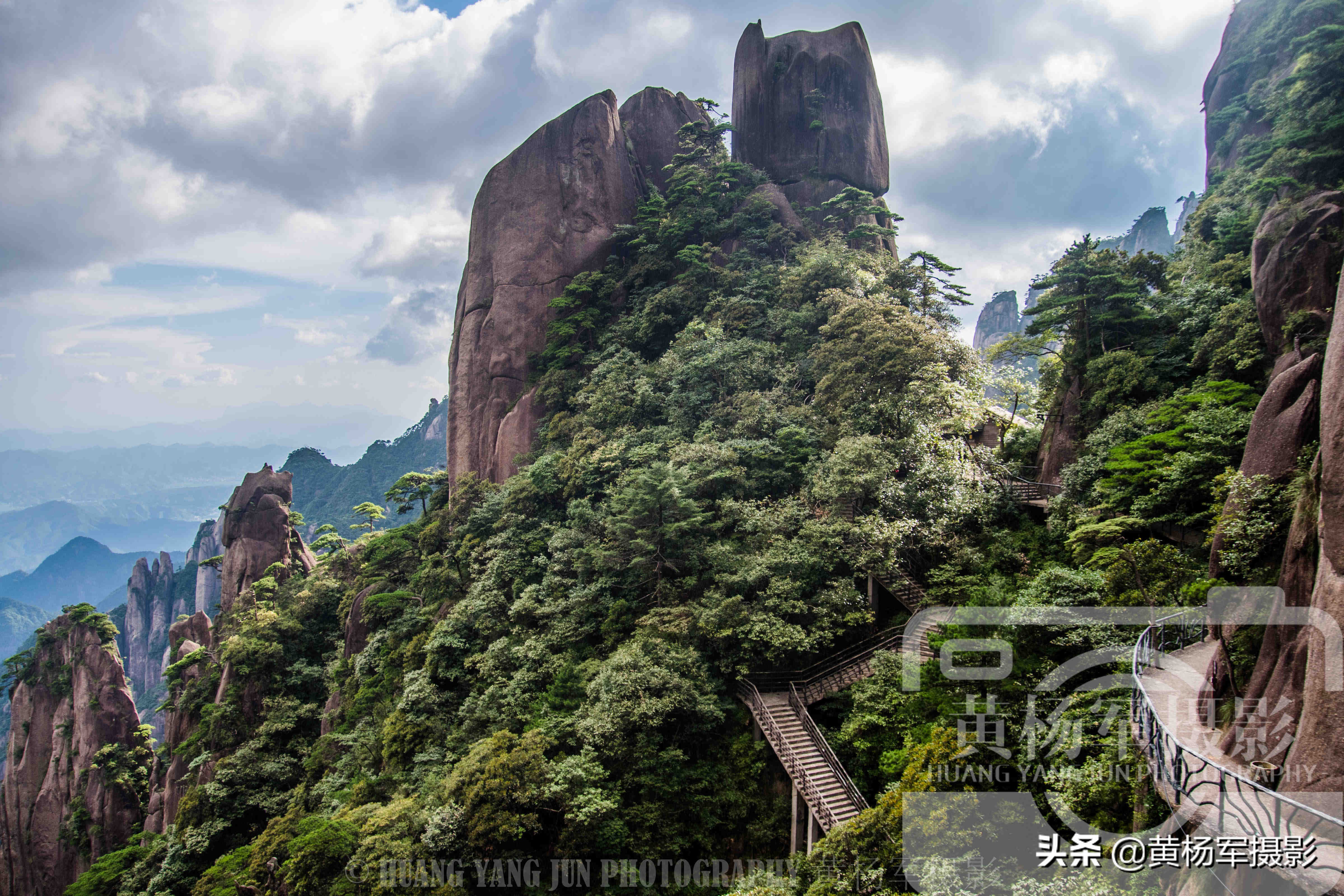 江西旅游资源最丰富的城市，有最秀美的名山，生态之都很适合旅居