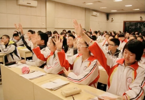 “山东学霸”刘智昕，高考裸分721，遭清华北大争抢，为何如此牛