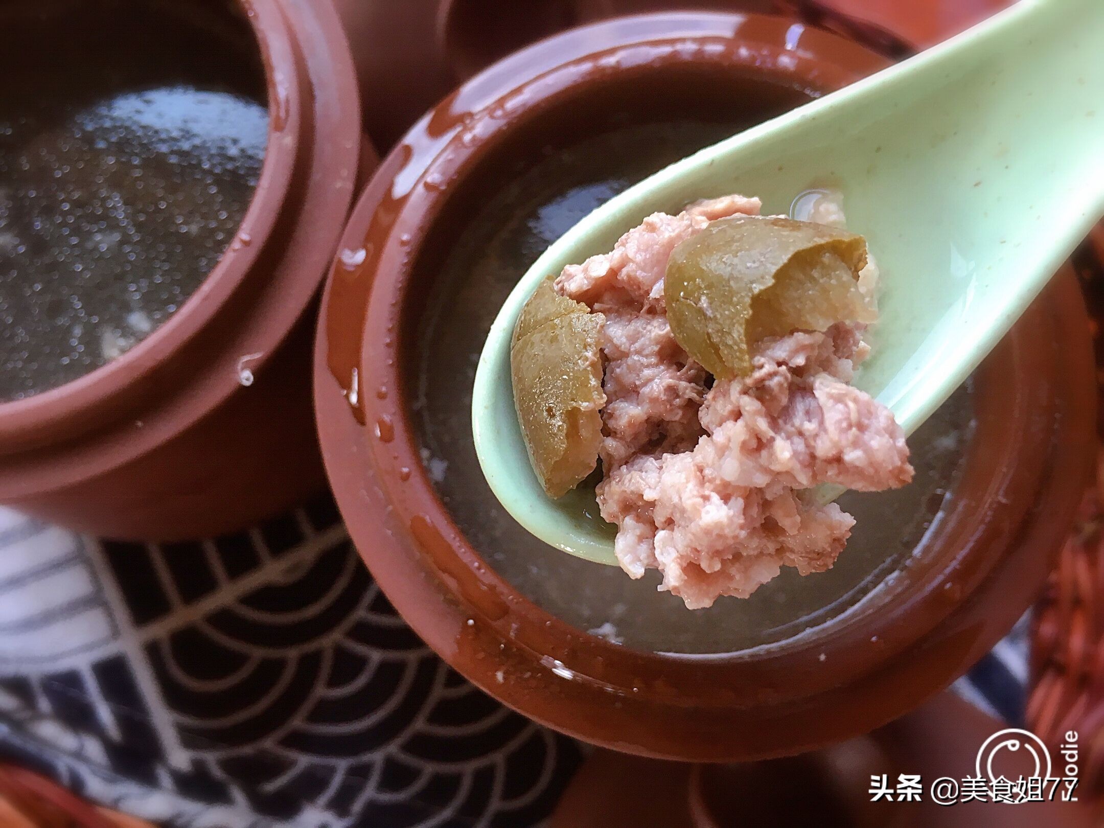 老母亲教我炖橄榄瘦肉汤，秋冬孩子常喝少感冒，润肺止咳有效果
