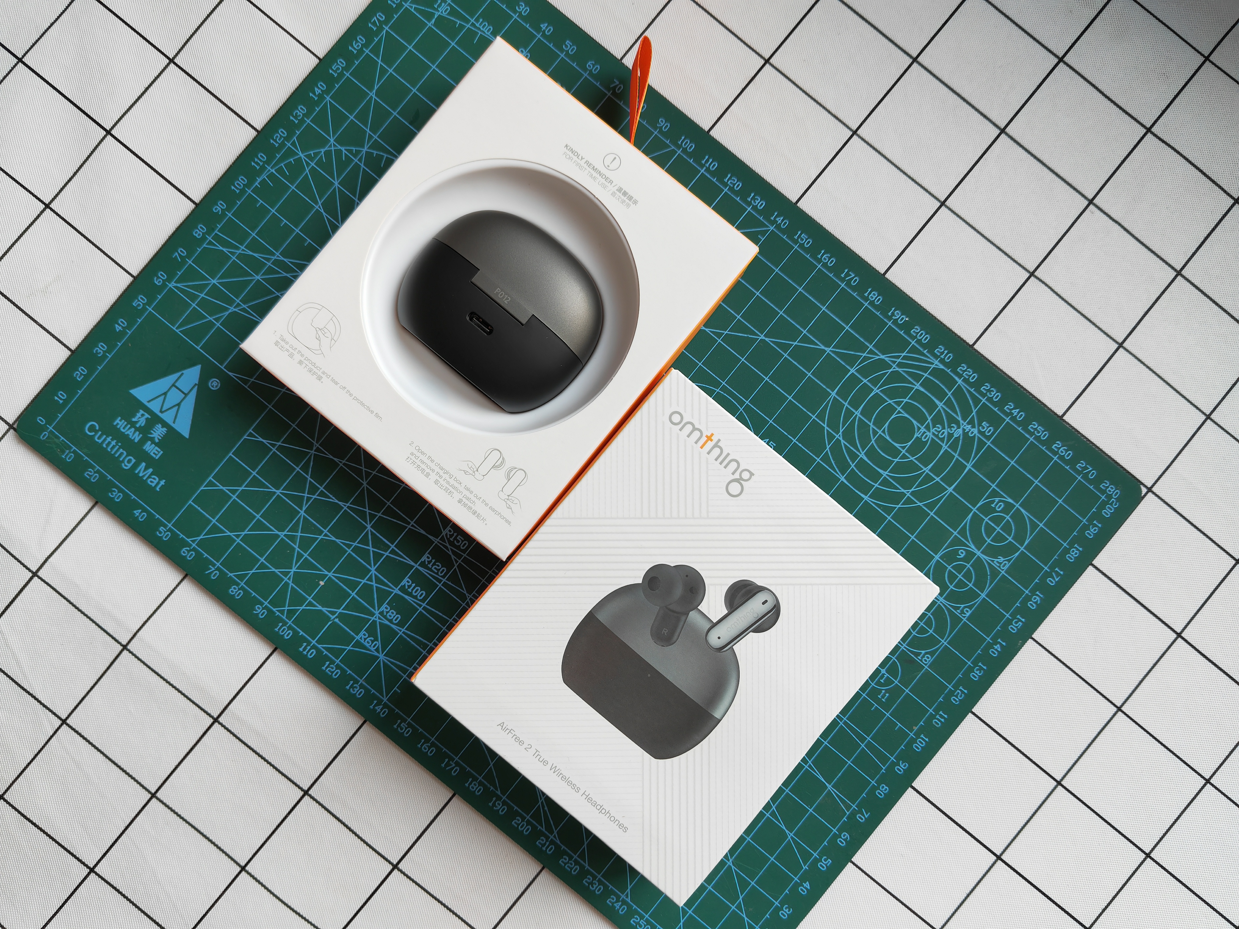 万魔声学旗下子品牌omthing推出首款主动降噪耳机AirFree