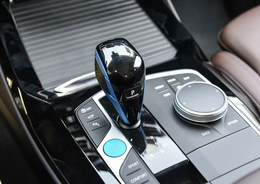 创新生态可持续—盘点宝马在售车型挡杆!哪款是你的最爱?