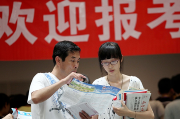 上海有所大学好似“弹棉花”，毕业证如同废纸，下届考生要慎选