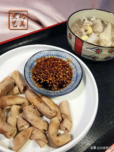 小肠好吃，不好洗，用了妙招，解决烦恼，一菜还能两吃