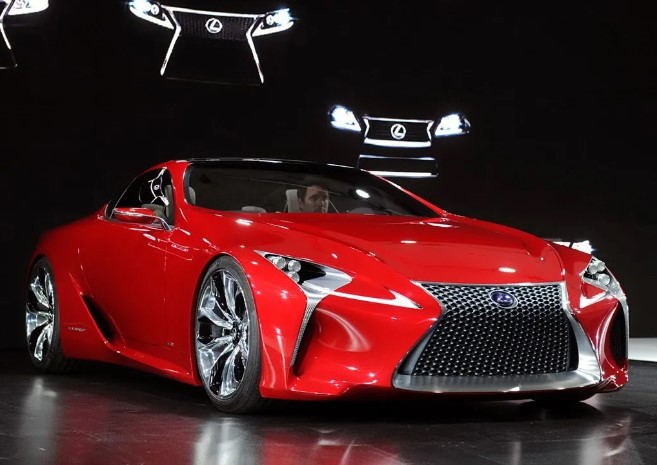 V6、359马力、21英寸轮圈、前置后驱，雷克萨斯LC 500h让人心动