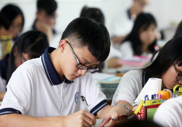 新高考模式下，卷面8分赋分后成了67分，等级赋分真的公平吗？