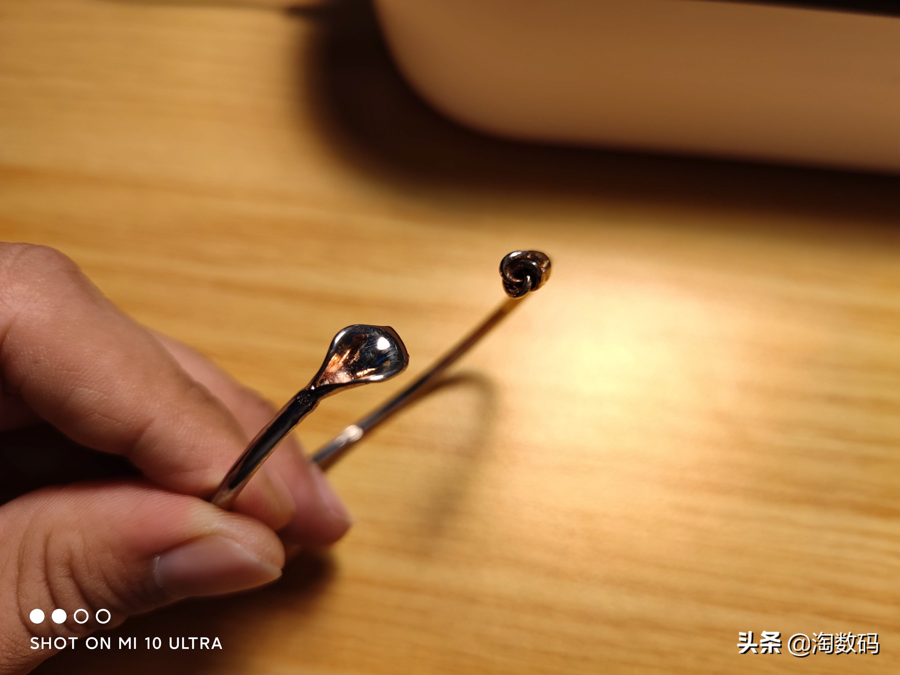 69块钱的超声波清洗机，智商税还是物有所值？眼镜手镯亲测晒个单