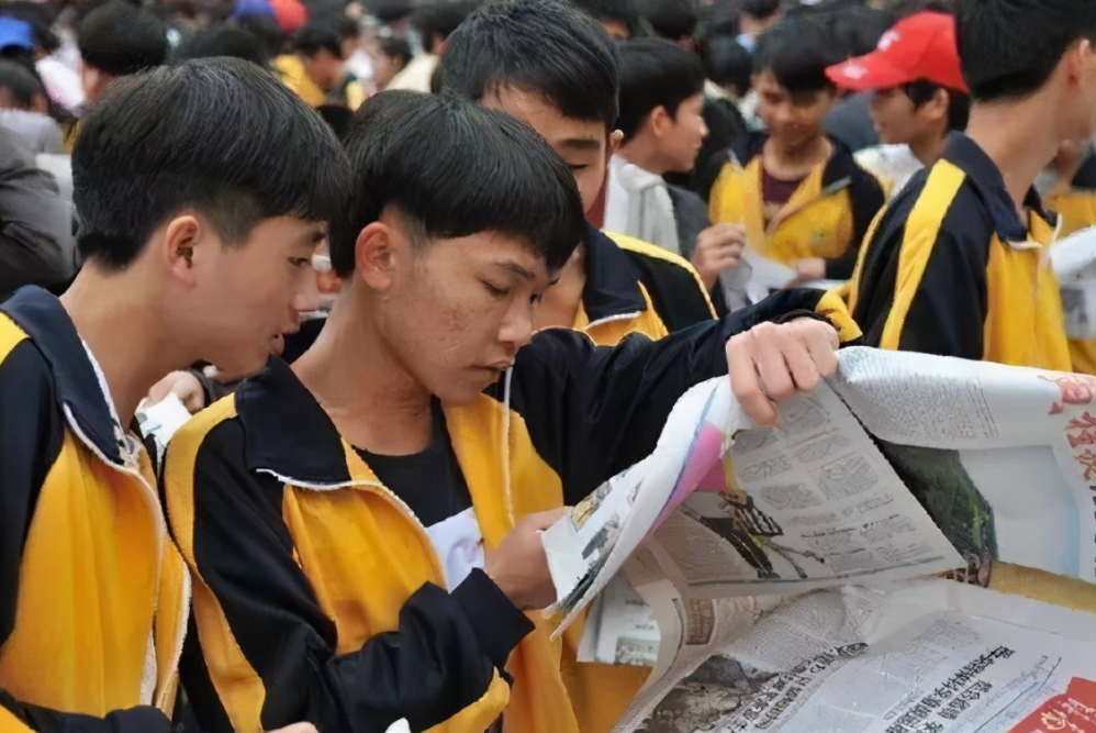 没有考上高中的学生，除了职高还有别的出路吗？老师的回答很扎心
