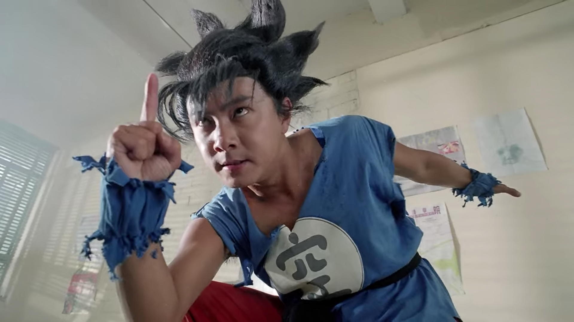 当年为了对抗周星驰，王晶找来了四大天王，片子虽“烂”却能大赚