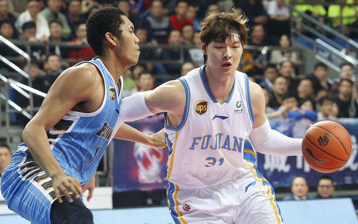 为什么不了nba（被选中4年，王哲林为什么没打上NBA？球探报告上6个缺点，太致命）