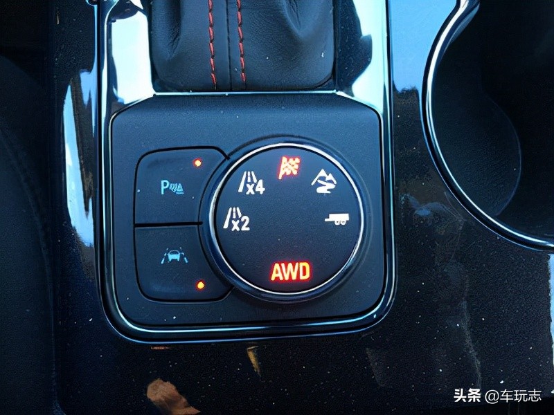 2021款雪佛兰开拓者Blazer RS AWD：沿用老称谓的换代产物