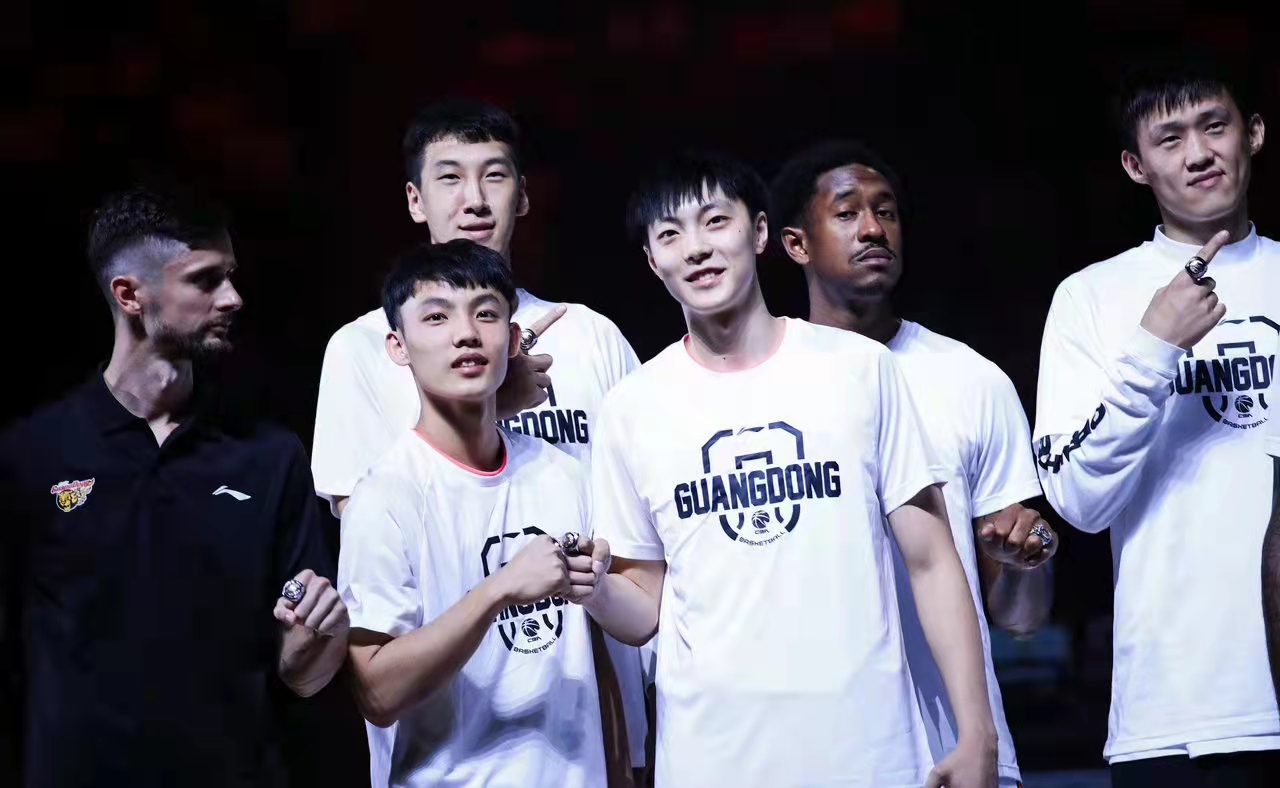 cba为什么比赛视频直播（CBA今日开赛却惨遭忽视，四场比赛央视竟无直播安排，为何？）