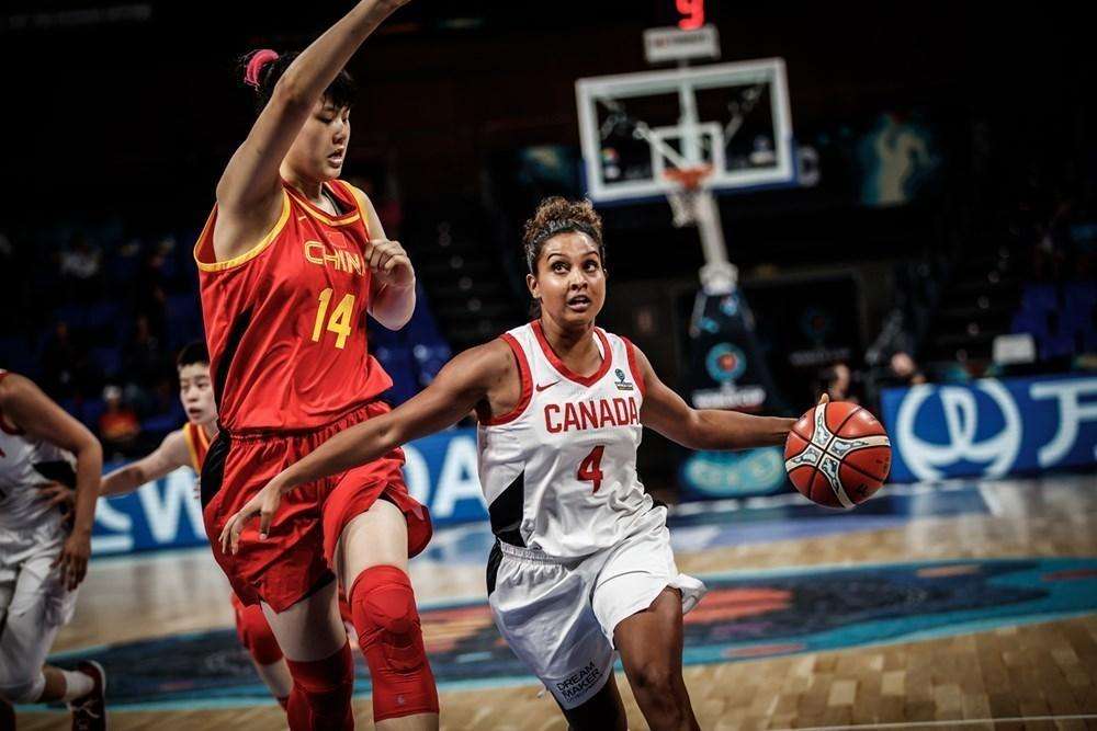 中国女篮世界杯对加拿大女篮(18年世界杯惊天大逆转加拿大队！中国女篮，国人骄傲。)