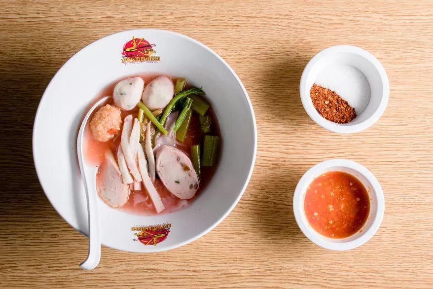 曼谷 | 血拼别忘了吃，王权免税店最全美食攻略