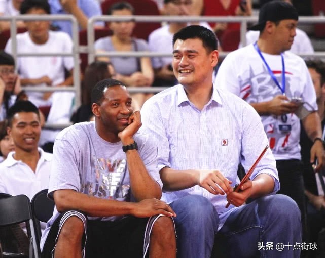 麦迪为什么喜欢上nba(当年麦迪被选入NBA名人堂时，为什么会特别提到并感激姚明？)